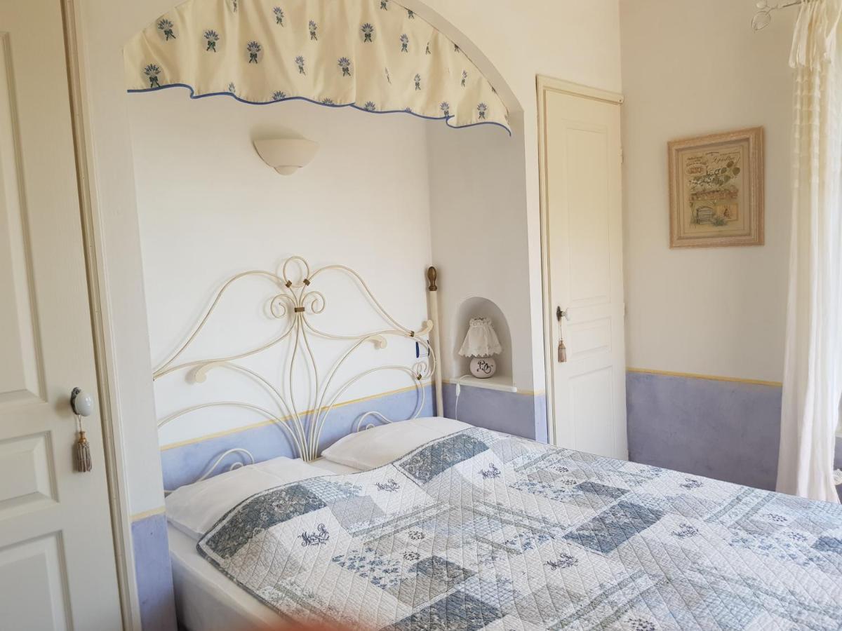 ムスティエ・サント・マリー Bastide Des Oliviers Bed & Breakfast エクステリア 写真